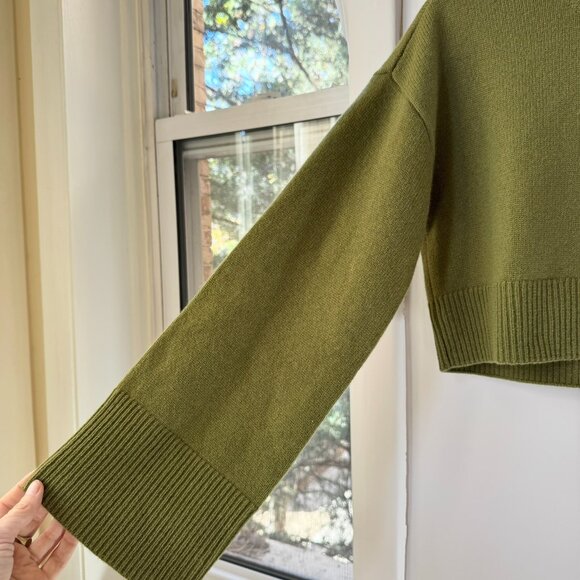 Reformation Paloma Cropped Cashmere Crew Sweater Pear Green XS - Picture 11 of 14